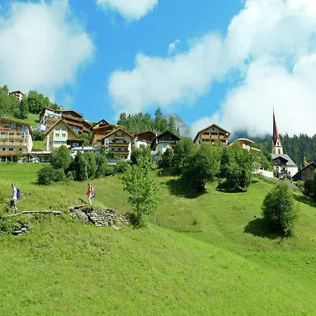 In Near Slopes *