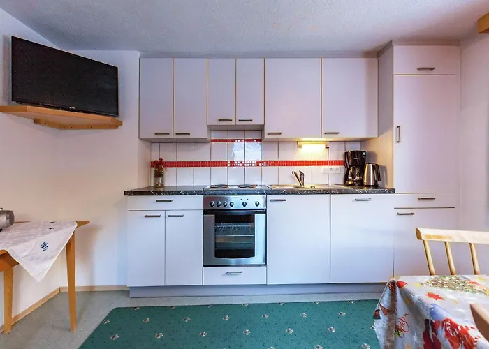 In Near Slopes Apartment See