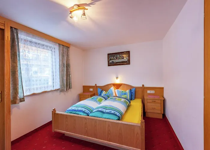 In Near Slopes Apartment *