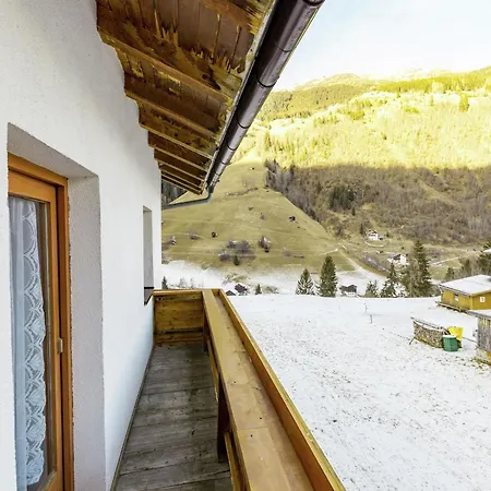 In Near Slopes See